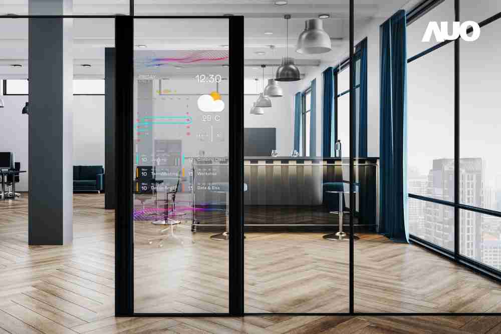 60吋Micro LED透明窗屏显示器，，可依需求调整并延伸应用于不同场域，，包括汽车侧窗或家庭玄关、、智慧橱窗、、、商业展示等面向，，，，提供丰富的信息娱乐内容