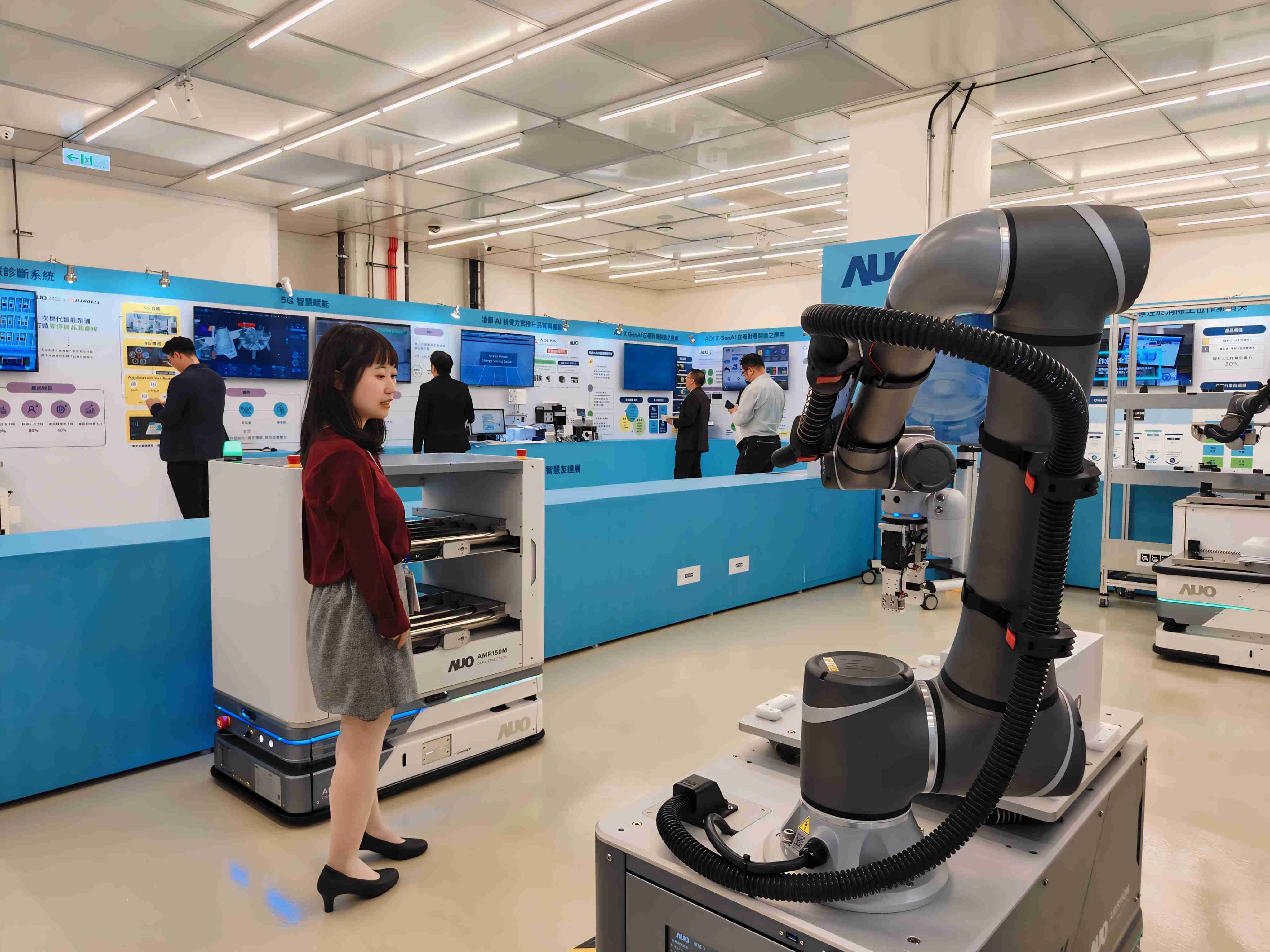 2024智能尊龙集团展邀集生态圈伙伴共同参展，，从数字应用、、净零减碳到能源发展，，，创造全方位永续商机，，携手生态圈伙伴迈向永续未来